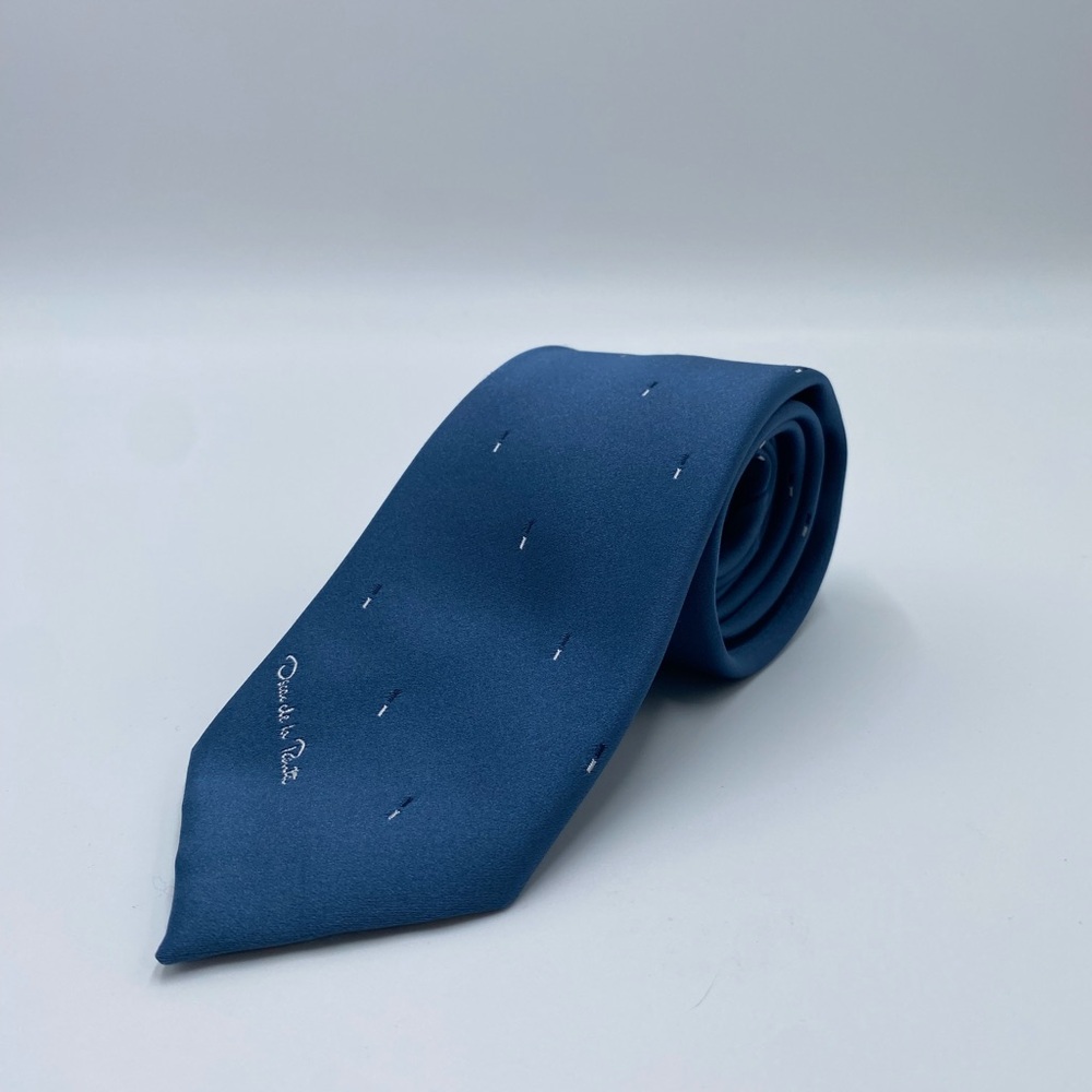 Oscar de la Renta Blue Tie